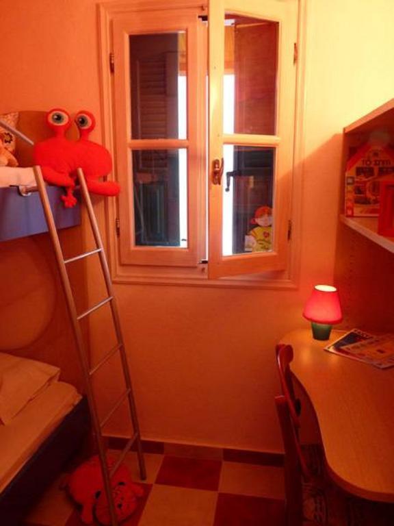 Mairi Lina Studios Кала Нера Стая снимка